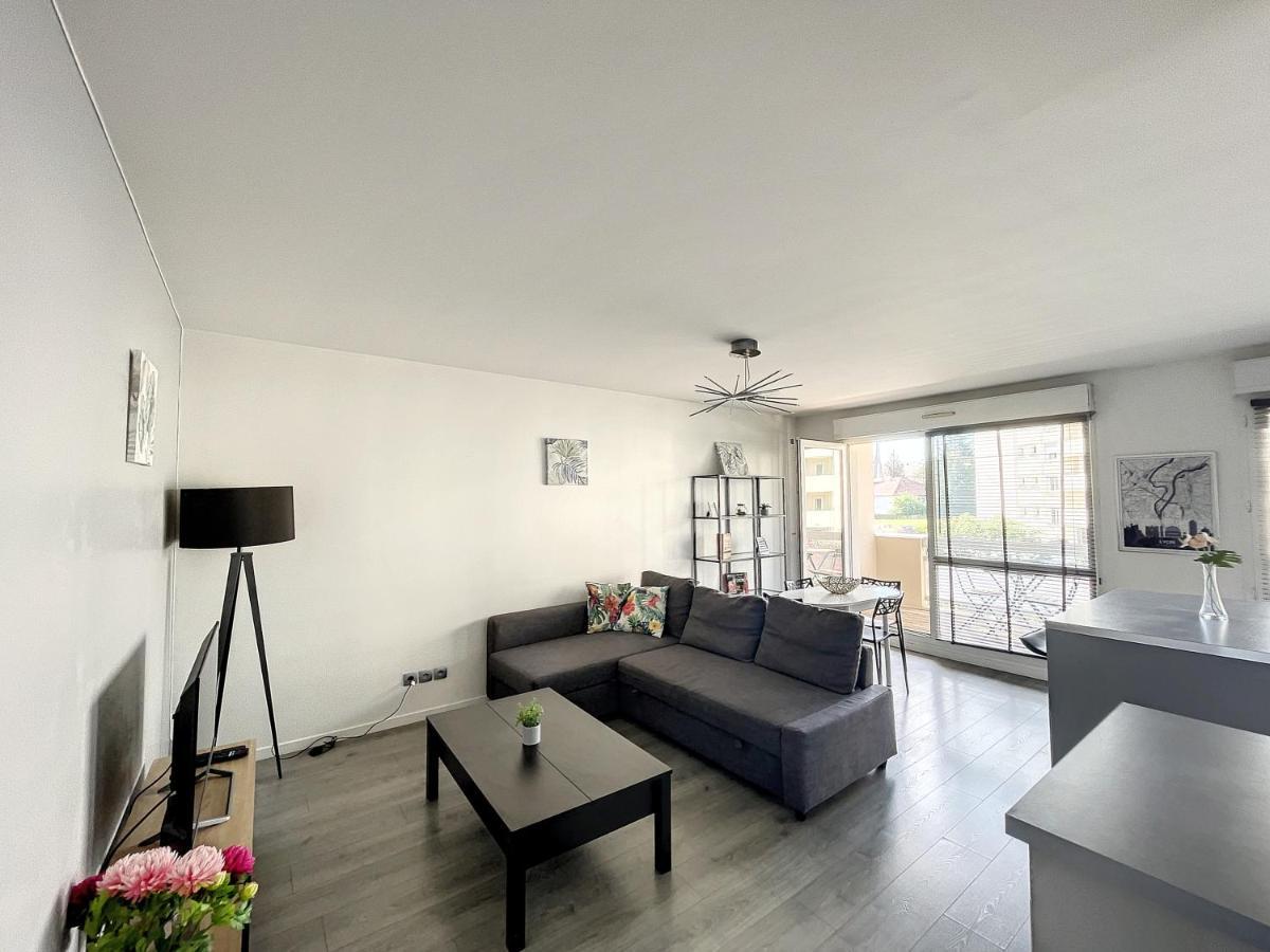 City & Cosy, Lyon Charcot- Wifi - Lave Linge - Balcon - Parking Exterior foto