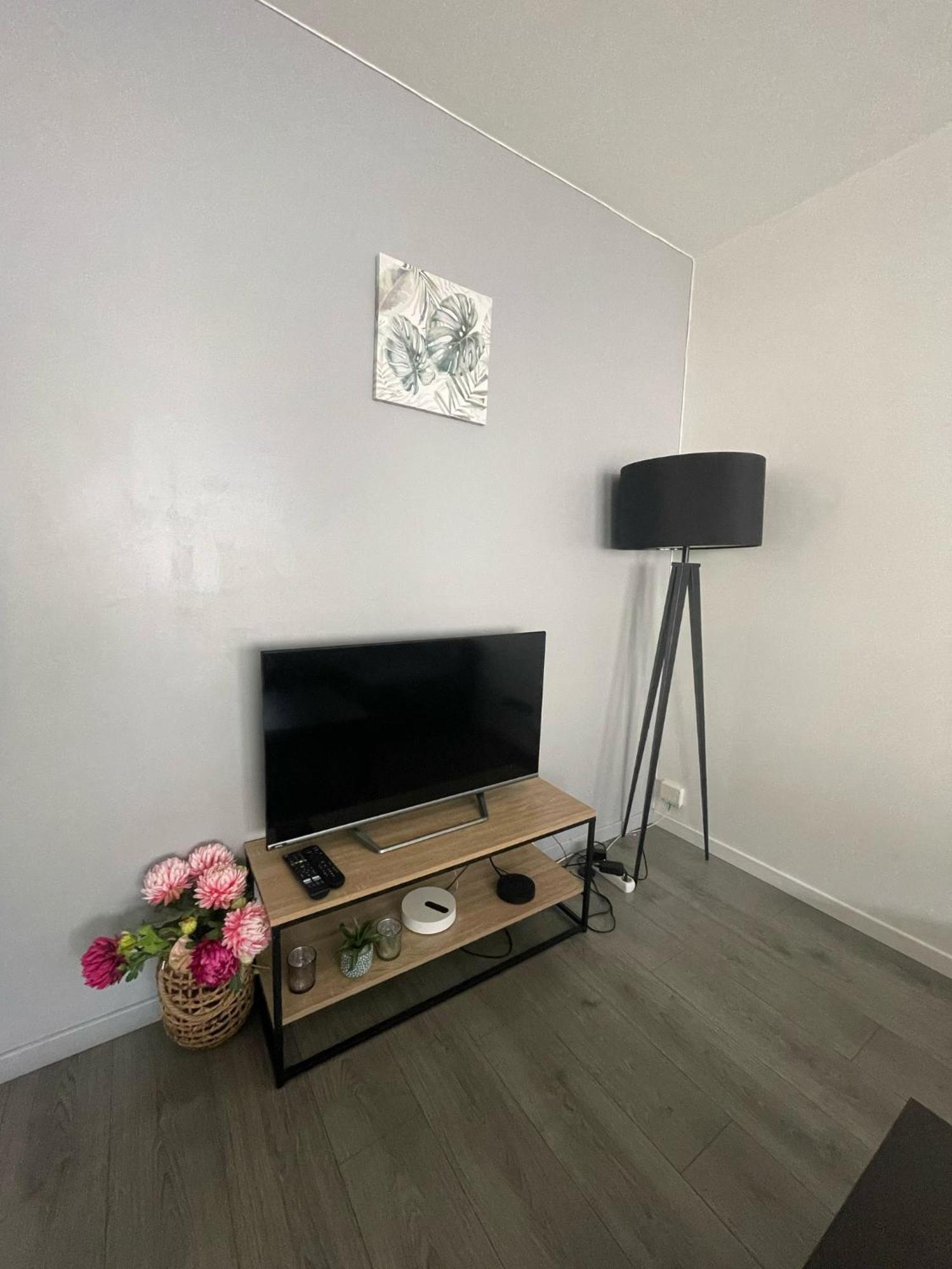 City & Cosy, Lyon Charcot- Wifi - Lave Linge - Balcon - Parking Exterior foto